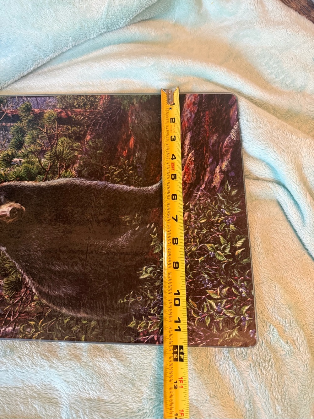 Wildlife Bear glass Cutting board in Dark Multicolor